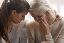 Photo of 7 Tips on How To Comfort A Senior Grieving The Loss Of A Spouse